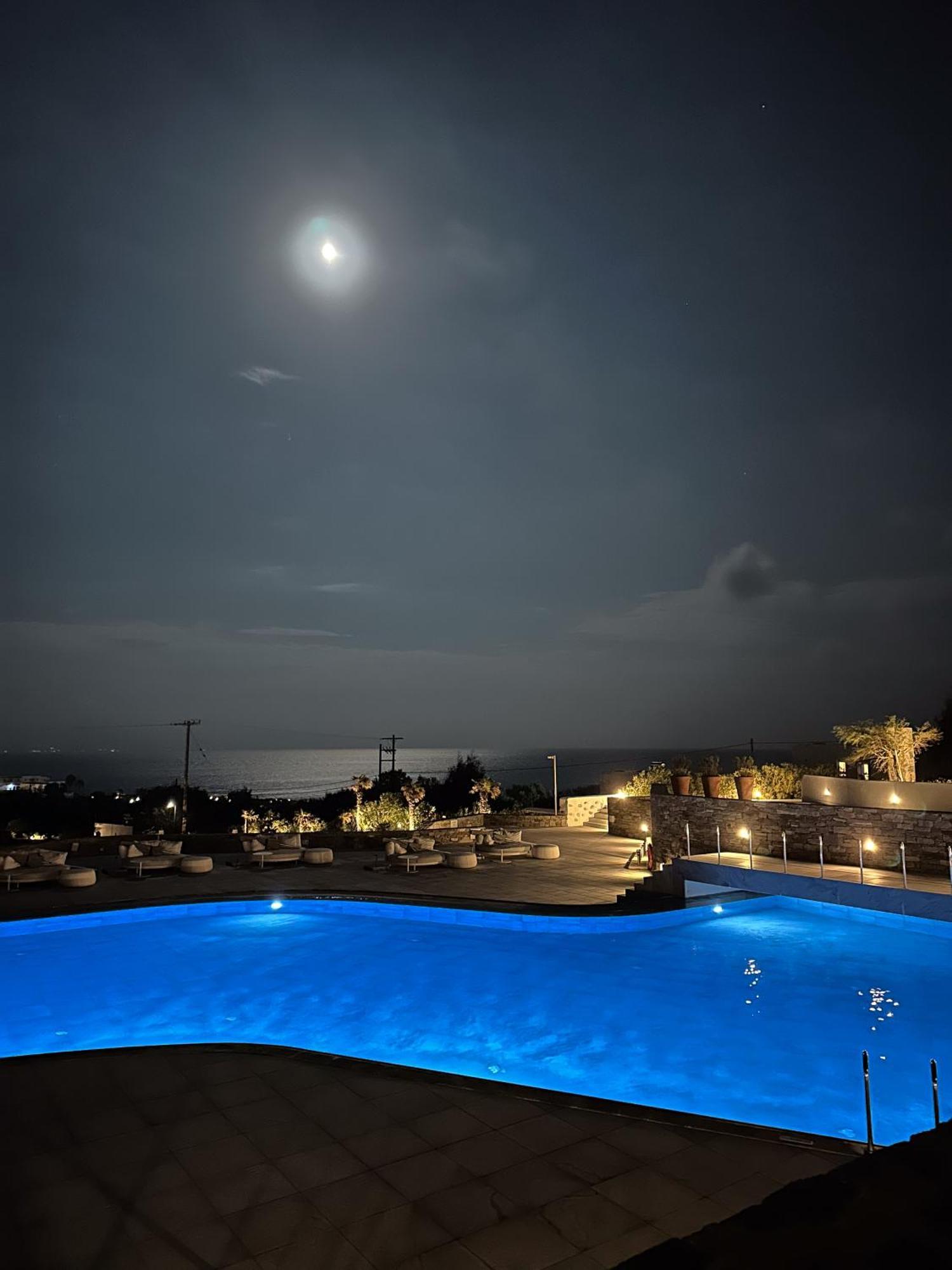 SUMMER SENSES LUXURY RESORT ЛОГАРАС, PAROS